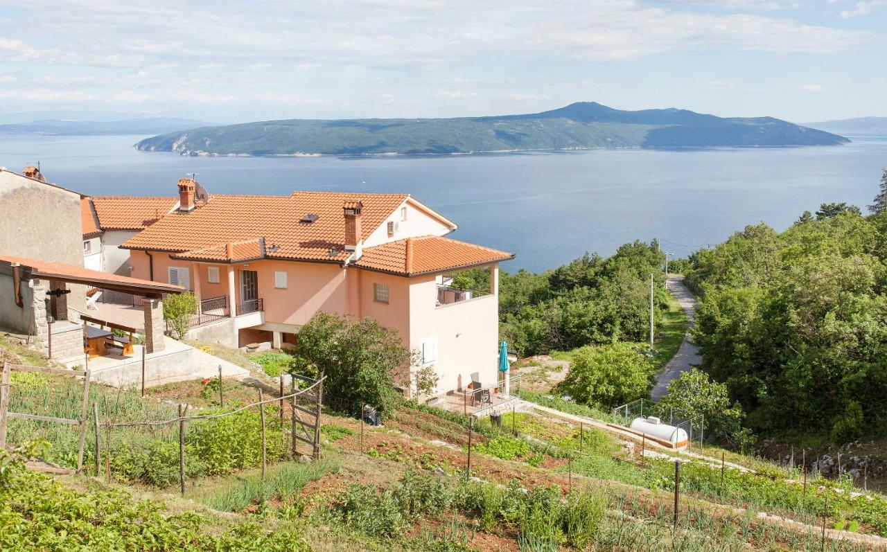 Apartmani Sandra Rovini Moscenice Extérieur photo